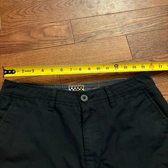Quicksilver men’s black‎ khaki  chino flat front beach shorts in size 32 - Picture 9 of 11